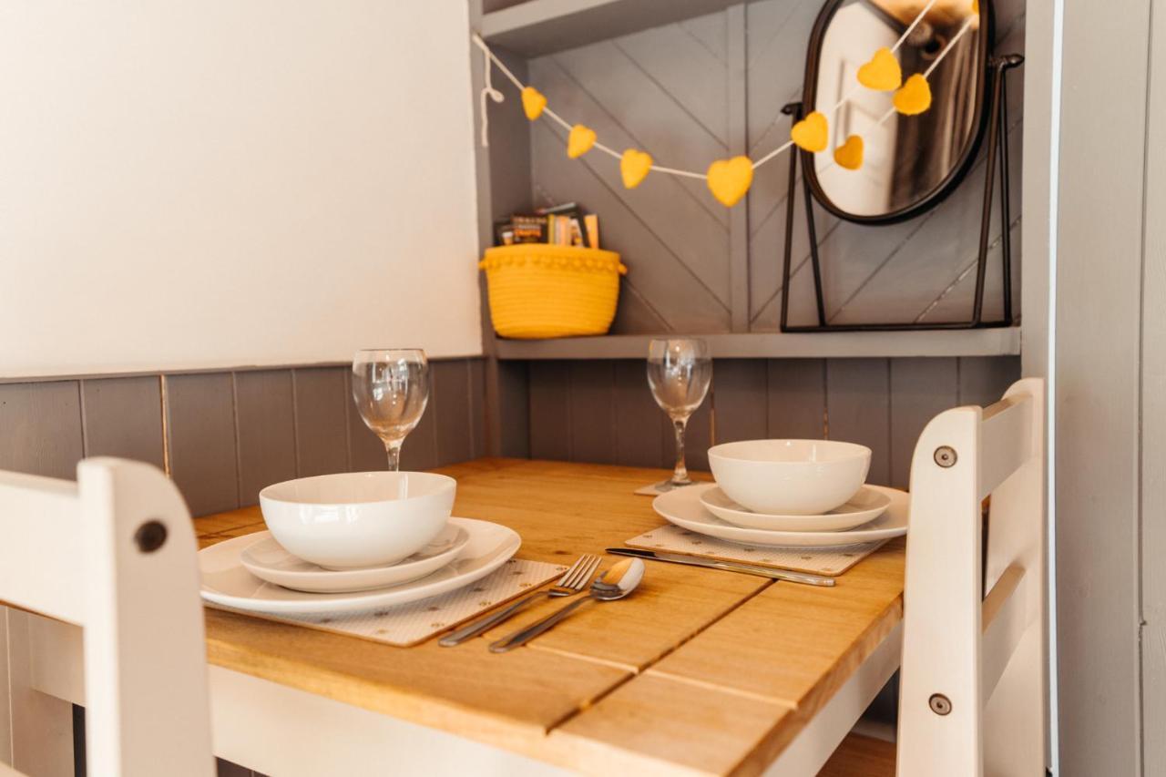 Cefn Crib Cabins マカンスレス エクステリア 写真